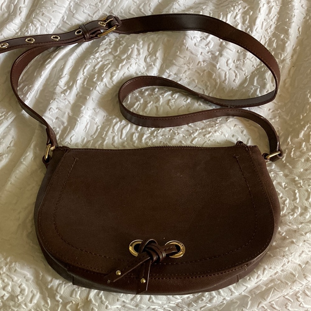 Nine West medium cross body or shoulder bag in deep maroon with gold accents